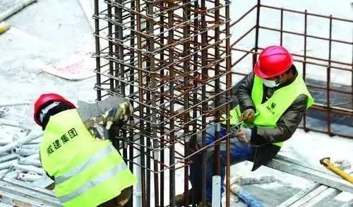 威海乳山口跨海大橋施工新進(jìn)展 通車后青島車程預(yù)計節(jié)省一小時